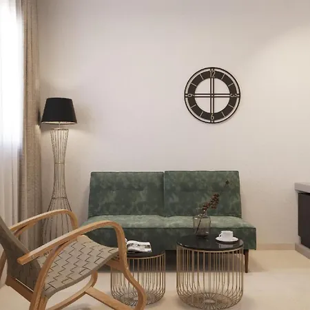 Utopia Luxury מלון