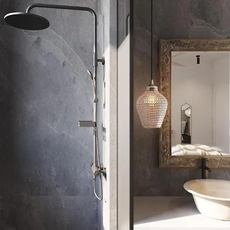 Utopia Luxury Hotel 5*